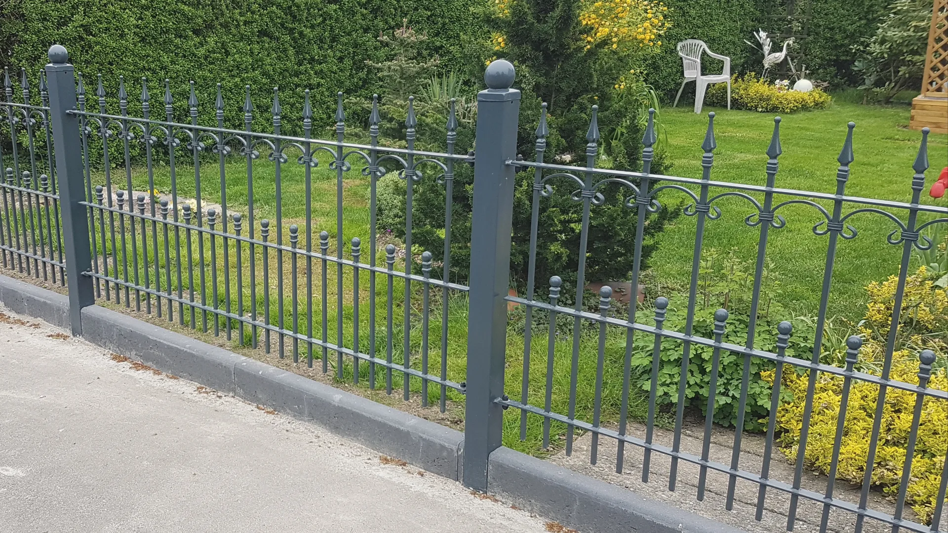 Zaunbau Berlin - Professionelle Zäune und Gartenzäune in Berlin